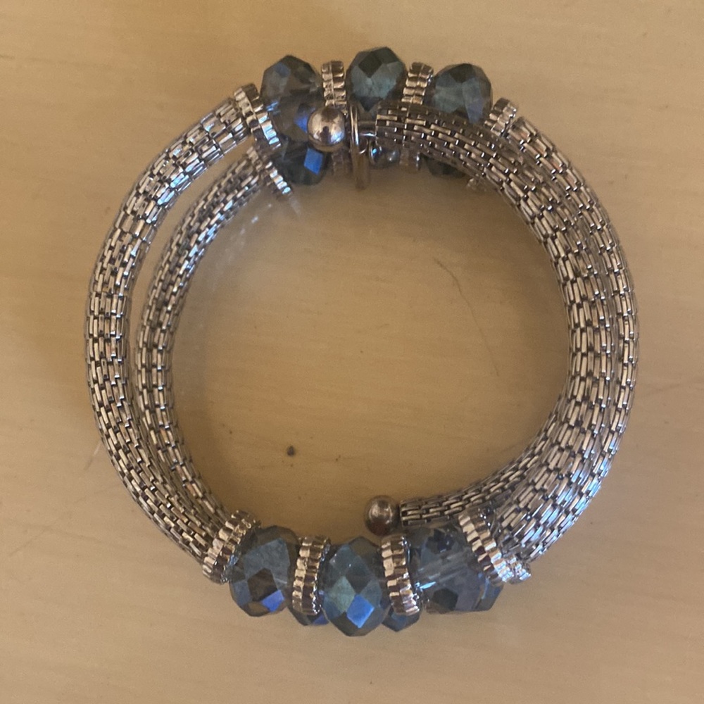 Given as Xmas Gift 🎁 - KENNETH COLE Bracelet - Picture 5 of 9